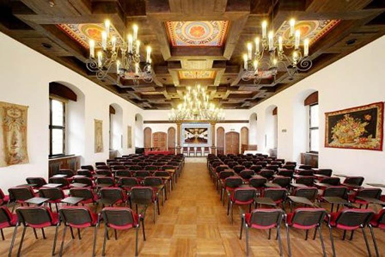 Hotel Ruze Český Krumlov Negócio foto The interior of the synagogue